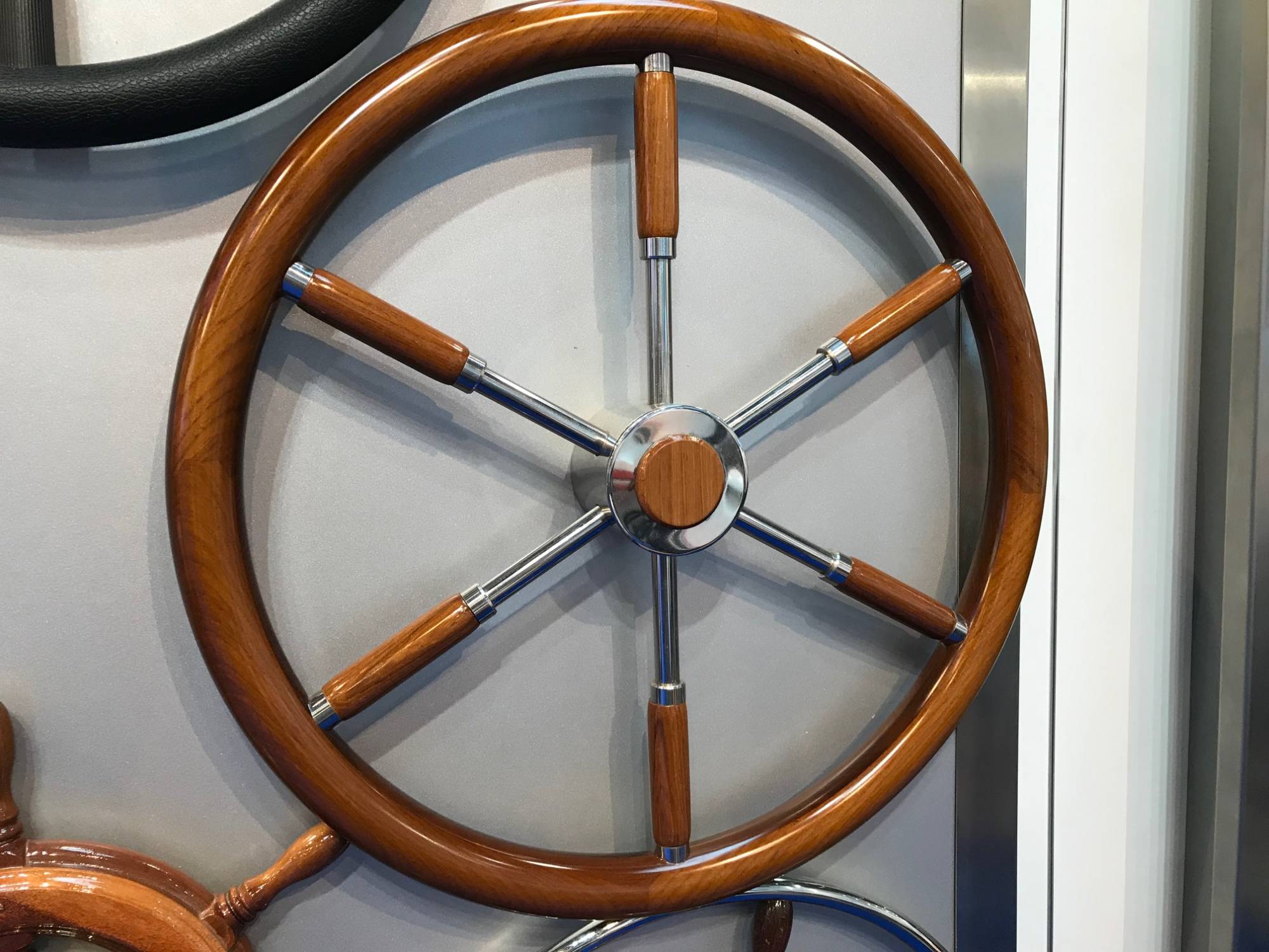 Allpa STEUERRAD TYP 6 / 600 mm Teak Allpa STEUERRAD TYP 6 / 600 mm Teak