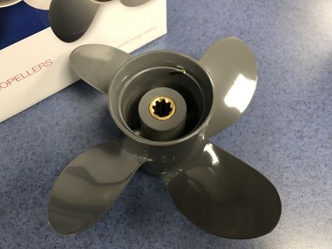 Honda BF 15/20 Propeller 4Blatt 9,25x8