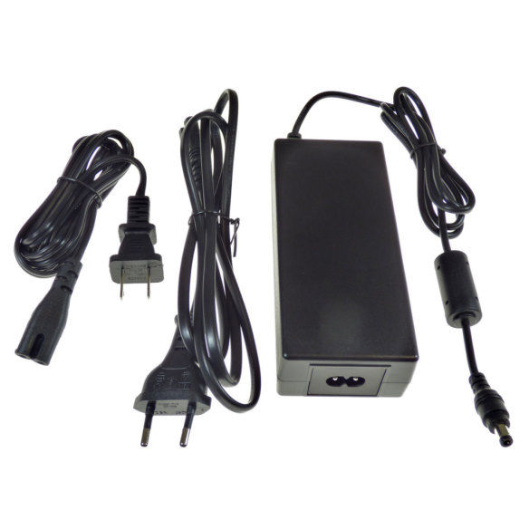 Torqeedo Ladegerät 90 W für Travel ab 2015 Torqeedo Ladegerät 90 W für Travel ab 2015