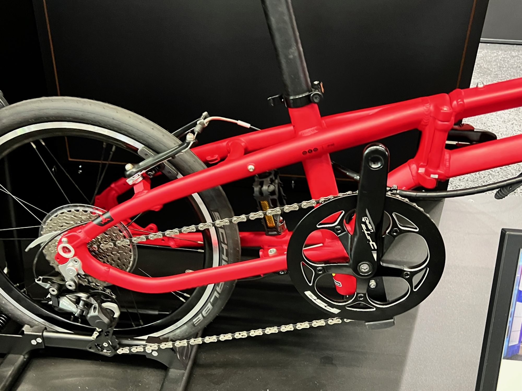 Tern BYB P10 satin metallic red Kompaktrad