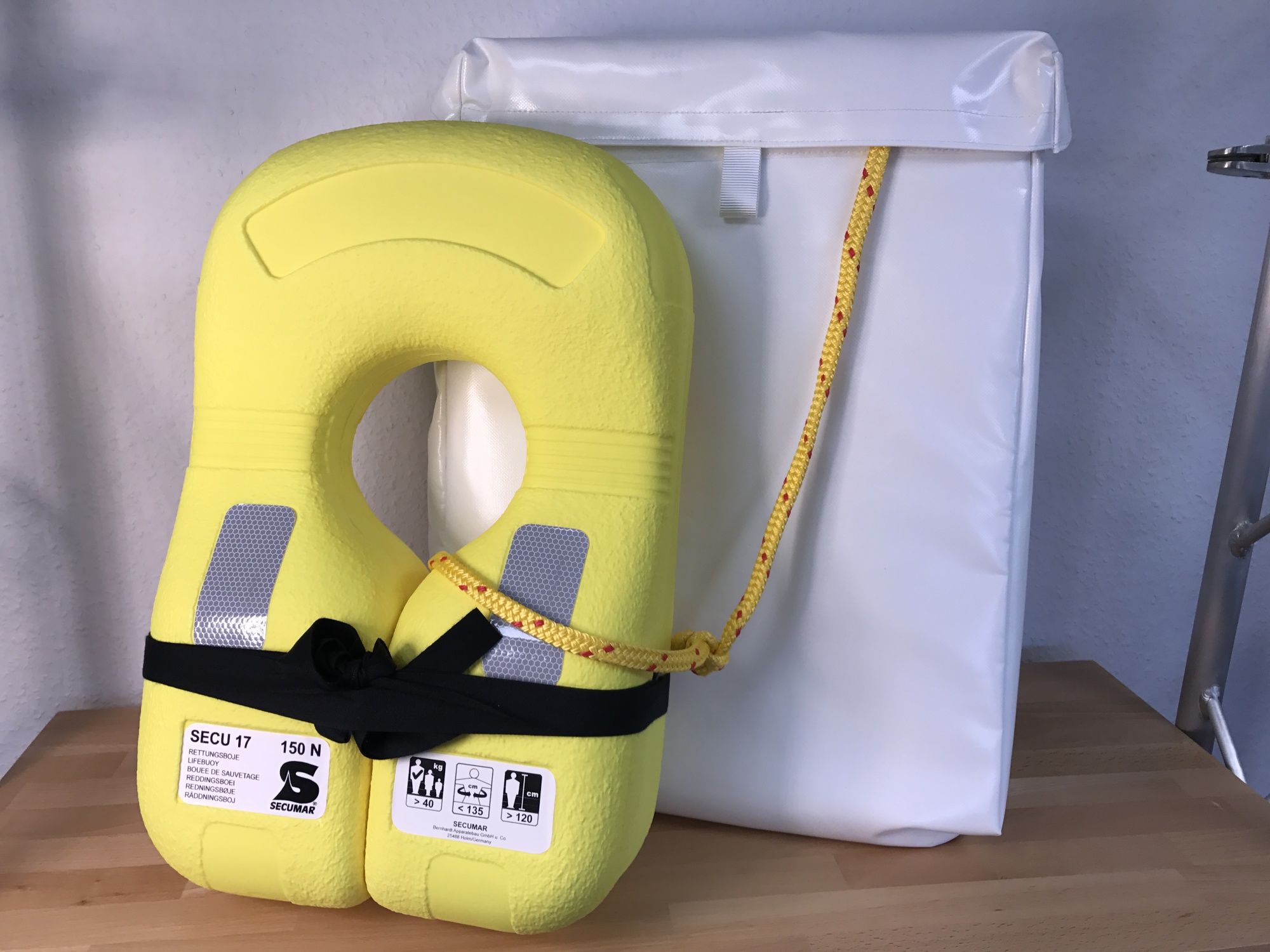 secumar-mob-paket-inkl-secu-17-rettungskragen-schwimmweste-marine-sales