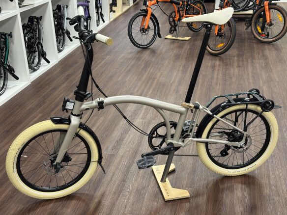 Brompton G Line Traildust white XXS Edition Brompton G Line Traildust white XXS Edition