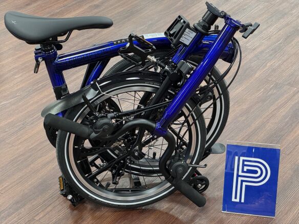 Brompton P Line Urban (4-Gang) Bolt Blue Lacquer Hoher Lenker Brompton P Line Urban (4-Gang) Bolt Blue Lacquer Hoher Lenker