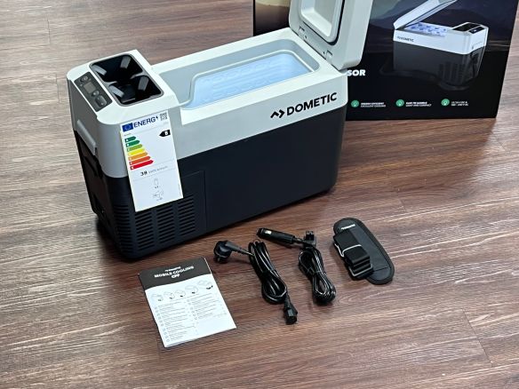 Dometic CFF 12 Kompressorkühlbox vom Familienbetrieb Dometic CFF 12 Kompressorkühlbox vom Familienbetrieb