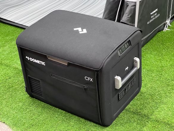 Dometic Schutzhülle-Isolierhülle CFX3 PC55IM Dometic Schutzhülle-Isolierhülle CFX3 PC55IM