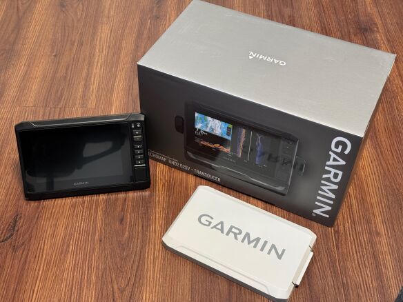 Garmin ECHOMAP™62sv UHD2-Kartenplotter mit 6 Zoll großem Display Garmin ECHOMAP™62sv UHD2-Kartenplotter mit 6 Zoll großem Display
