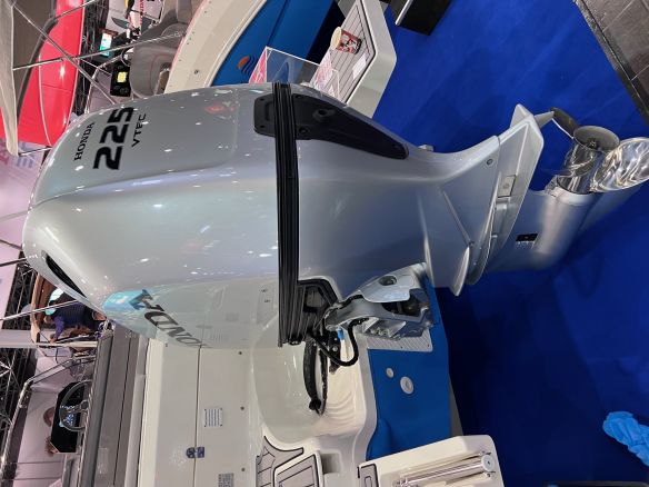 Honda BF 225D LDU iSt Außenborder Modell Honda BF 225D LDU iSt Außenborder Modell