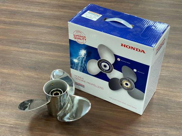 Honda BF 40/50 Propeller 11 1/8x13 Edelstahl VA Honda BF 40/50 Propeller 11 1/8x13 Edelstahl VA