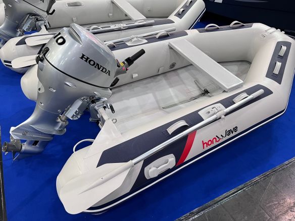 Honda Honwave T 27-IE + BF 5 SHNU Aussenborder Honda Honwave T 27-IE + BF 5 SHNU Aussenborder