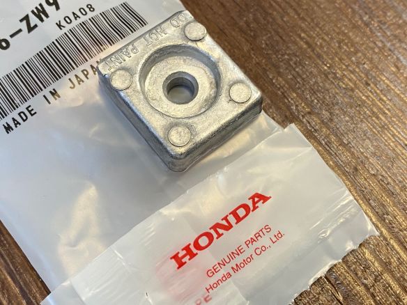 Honda Original Anode für BF8 / BF10 / BF15 / BF20 / BF30 / BF40D / BF50D