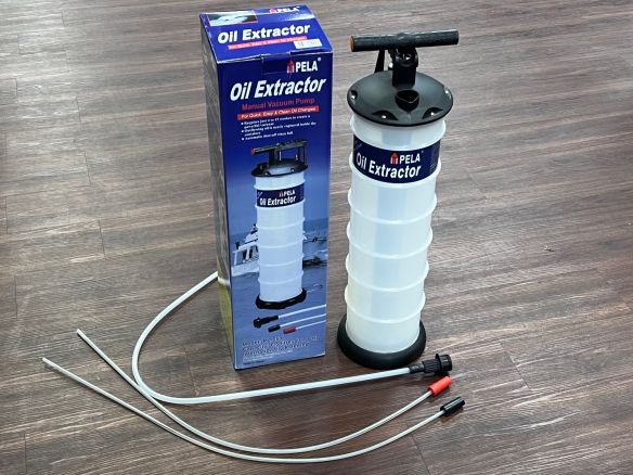 PELA 650 Ölabsaugpumpe 6,5 Liter Original Qualität PELA 650 Ölabsaugpumpe 6,5 Liter Original Qualität