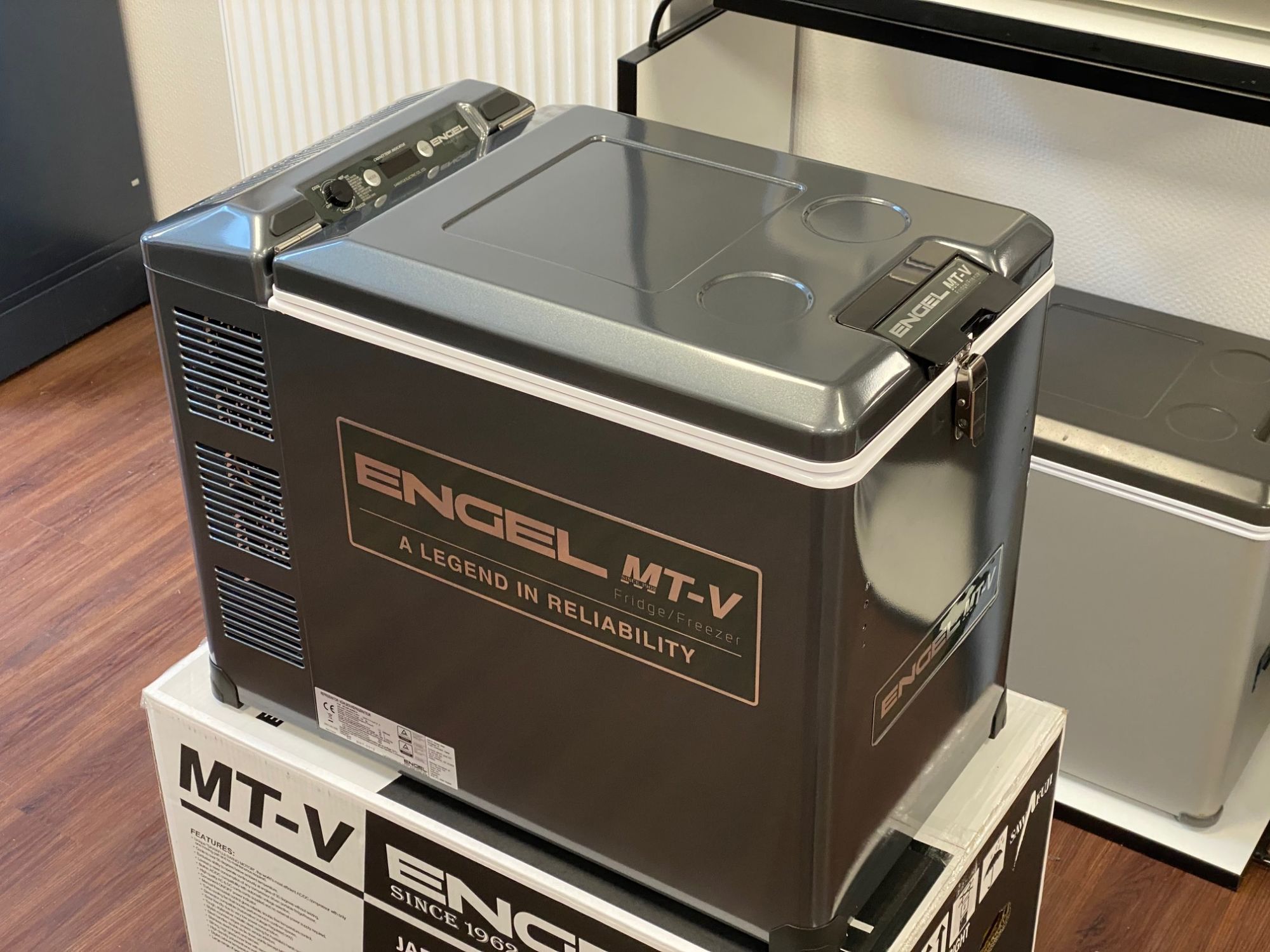 Kompressor-Kühlbox Engel MT45F-V mit Digitalanzeige