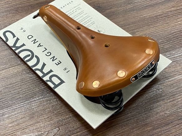 Brooks Flyer Spezial Leder Sattel mit Federung Honey Brooks Flyer Spezial Leder Sattel mit Federung Honey