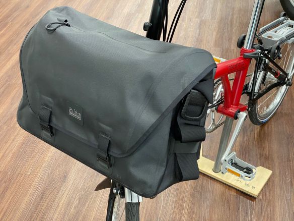 Brompton Metro Waterproof Bag Large schwarz Restposten