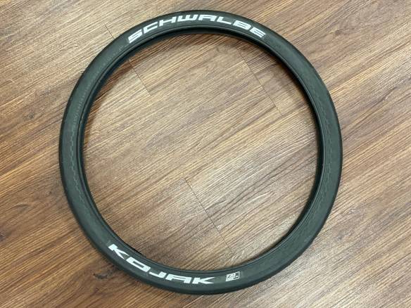 Schwalbe Reifen 20 Zoll Kojak 35/406 passend für Tern BYB P10 Schwalbe Reifen 20 Zoll Kojak 35/406 passend für Tern BYB P10