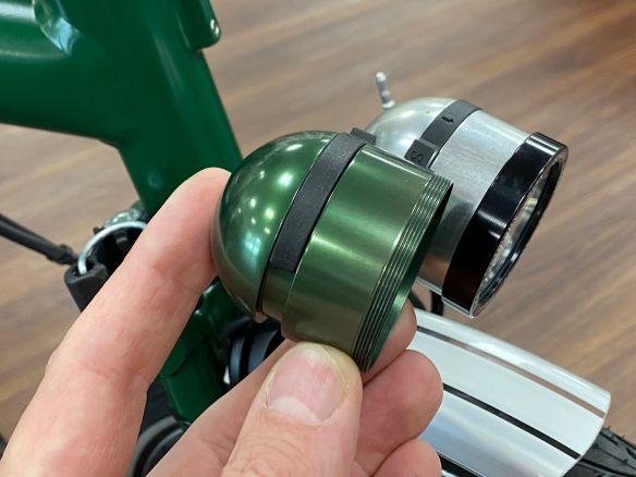 SON Edelux II Scheinwerfer 100 Lux für Brompton Sonderfarbe SON Edelux II Scheinwerfer 100 Lux für Brompton Sonderfarbe