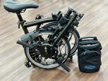 Brompton Electric C Line 4-Gang Black Lacquer Mittlerer Lenker