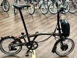 Brompton Electric C Line 4-Gang Black Lacquer Mittlerer Lenker