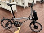 Brompton Electric P Line 4-Gang Lunar Ice Hoher Lenker