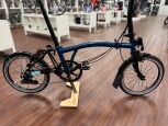 Brompton Explore Ocean Blue/Schwarz Mittlerer Lenker